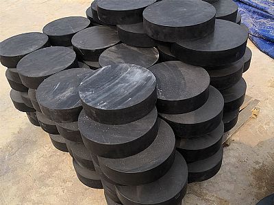 兴安县板式橡胶支座由若干层橡胶片与薄钢板经加压硫化